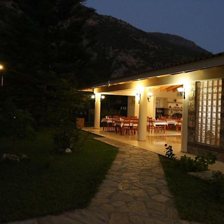Mavruka Hotel โอลลุนเดนิซ ภายนอก รูปภาพ