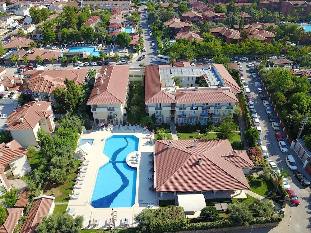 Mavruka Hotel โอลลุนเดนิซ ภายนอก รูปภาพ