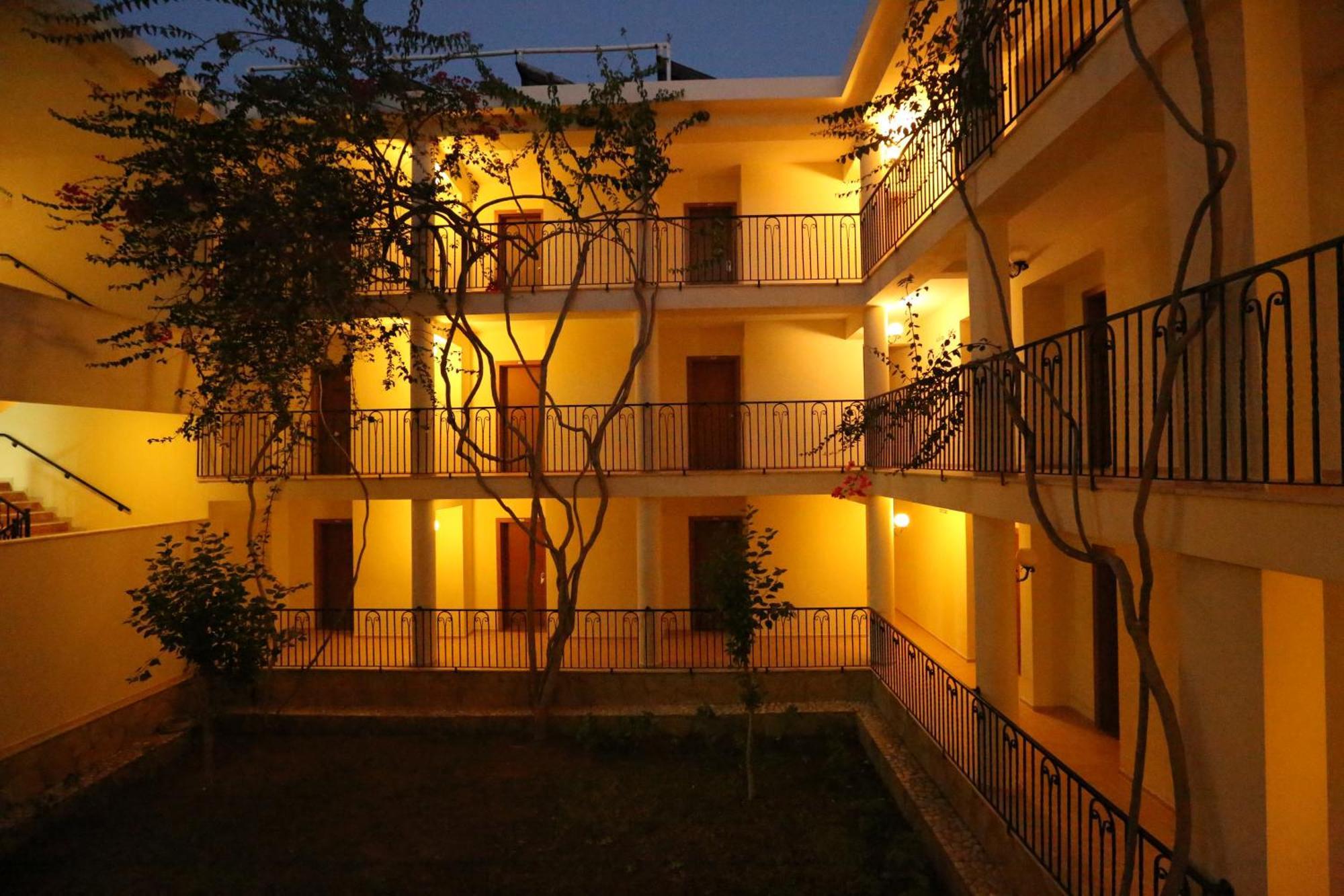 Mavruka Hotel โอลลุนเดนิซ ภายนอก รูปภาพ