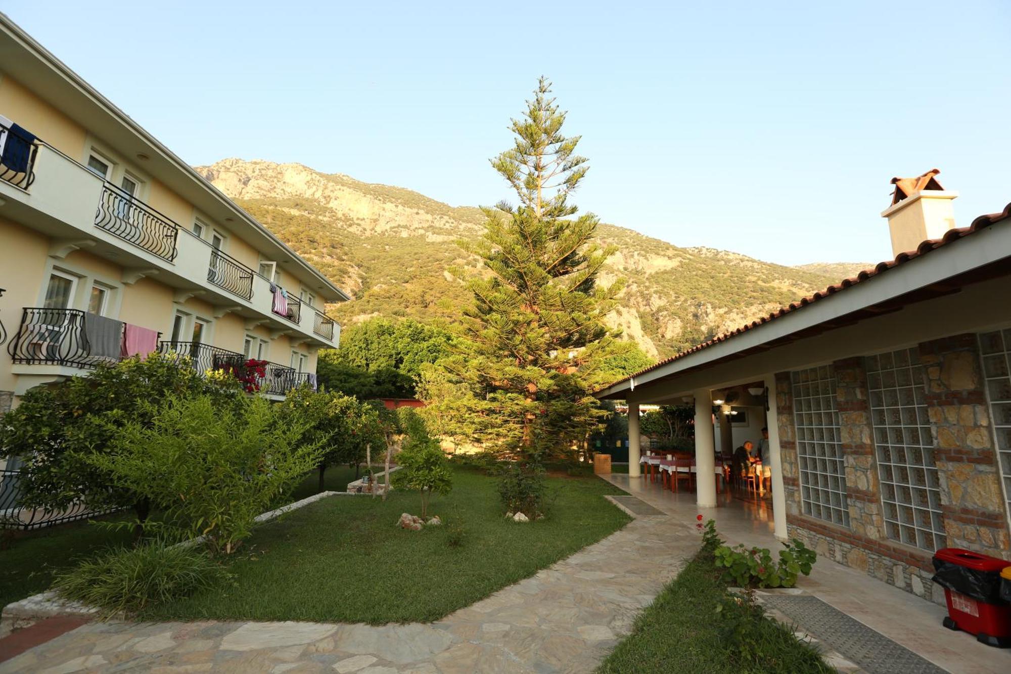 Mavruka Hotel โอลลุนเดนิซ ภายนอก รูปภาพ